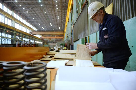 Uralmashzavod manufactures parts for mining shovels in Yekaterinburg