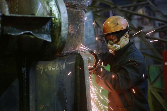 Uralmashzavod manufactures parts for mining shovels in Yekaterinburg
