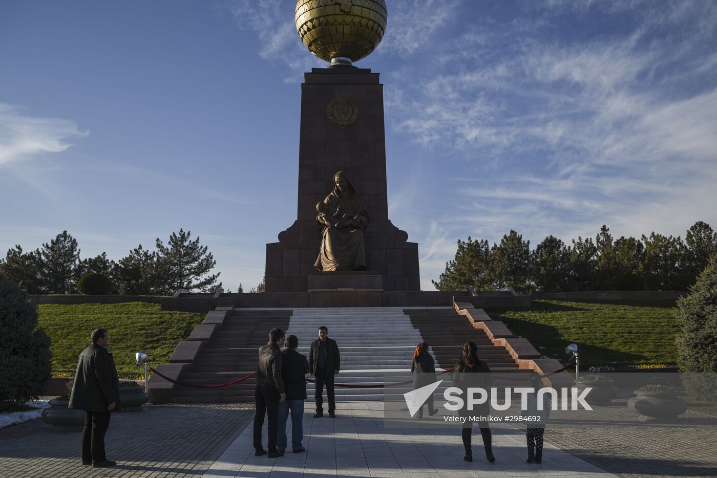Cities of the world. Tashkent