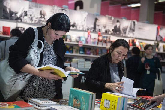 Non/FictioNo18 Fair for High-Quality Fiction and Non-Fiction