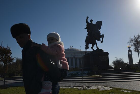 Cities of the world. Tashkent