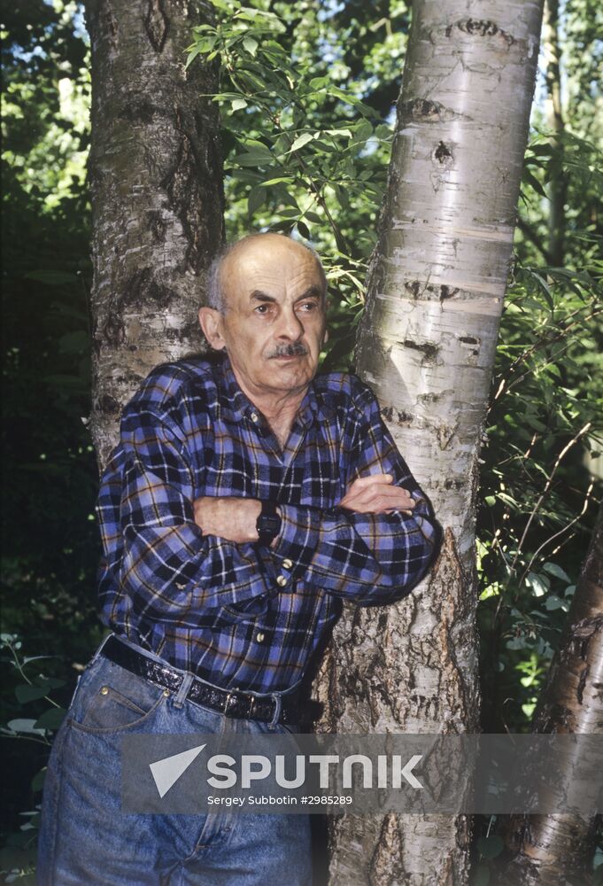 Writer Bulat Okudzhava