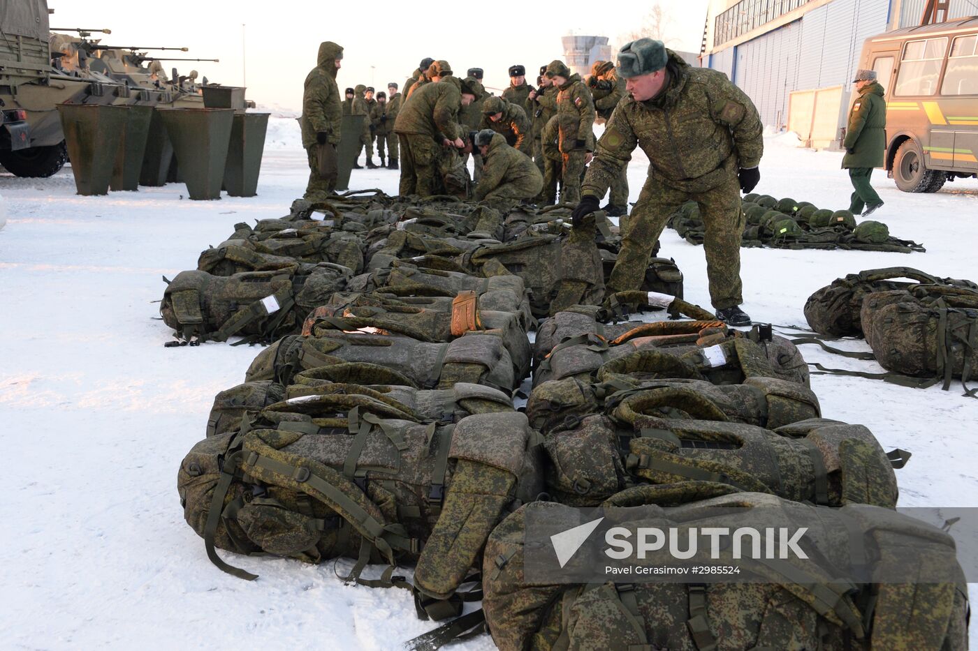 Russian sappers sent to Syria for mine clearance of Aleppo