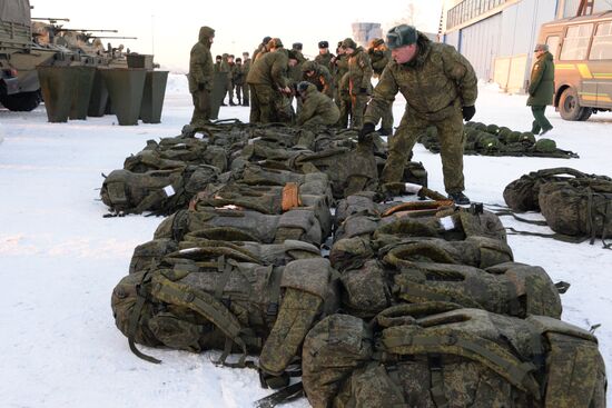 Russian sappers sent to Syria for mine clearance of Aleppo