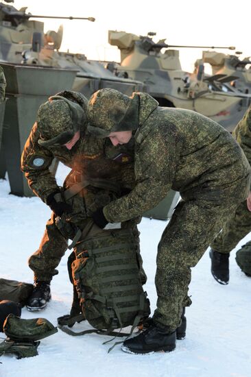 Russian sappers sent to Syria for mine clearance of Aleppo