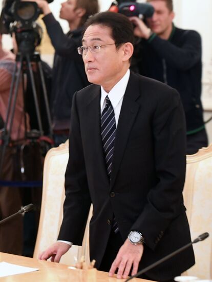 Russian Foreign Minister Lavrov meets with Japanese counterpart Kishida