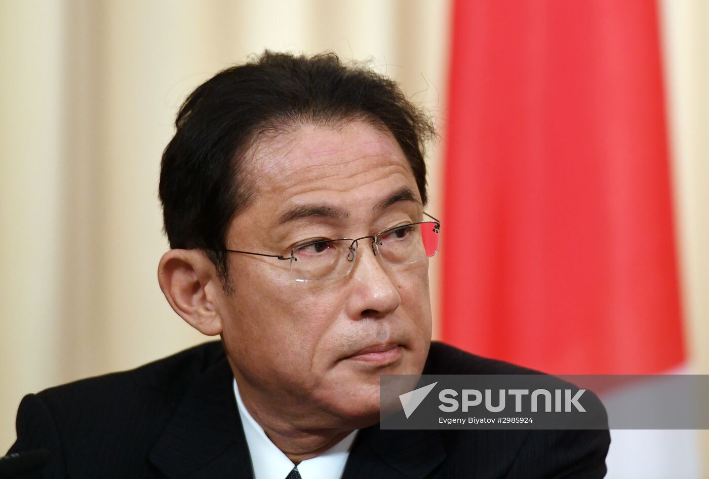 Russian Foreign Minister Lavrov meets with Japanese counterpart Kishida