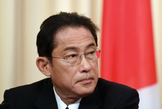 Russian Foreign Minister Lavrov meets with Japanese counterpart Kishida