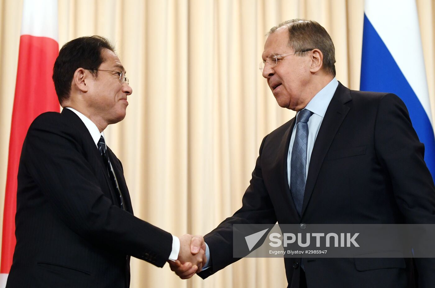 Russian Foreign Minister Lavrov meets with Japanese counterpart Kishida