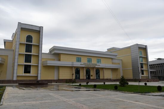 Cities of the world. Tashkent