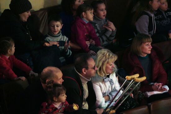 Peaceful life in Donetsk