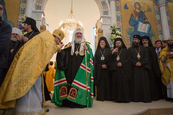 Patriarch Kirill visits Paris
