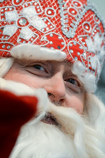 News conference by Father Frost and Snow Maiden