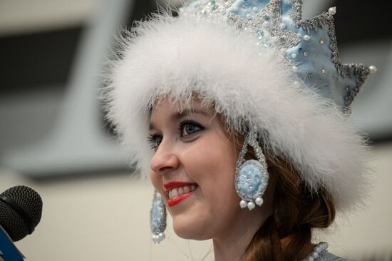 News conference by Father Frost and Snow Maiden