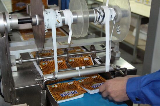 Opening halvah-produciton shop in Donetsk