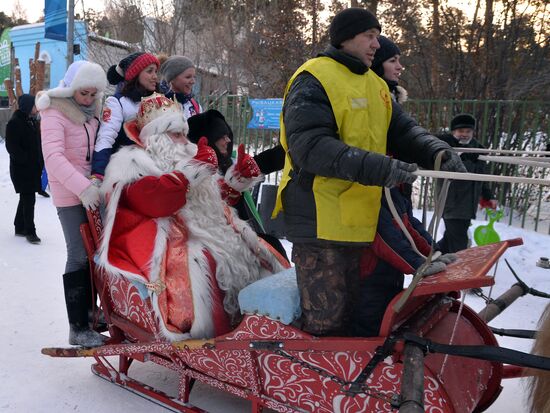 Father Frost from Veliky Ustyug visits Chelyabinsk