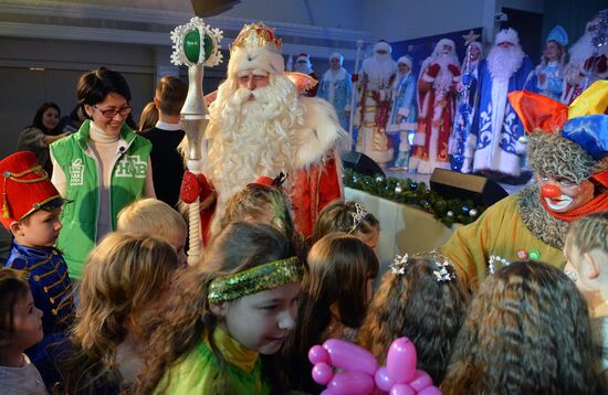 Father Frost from Veliky Ustyug visits Chelyabinsk