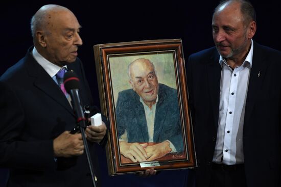 Theatrical Star Awards ceremony