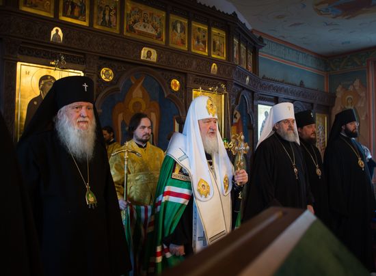 Patriarch Kirill visits Paris
