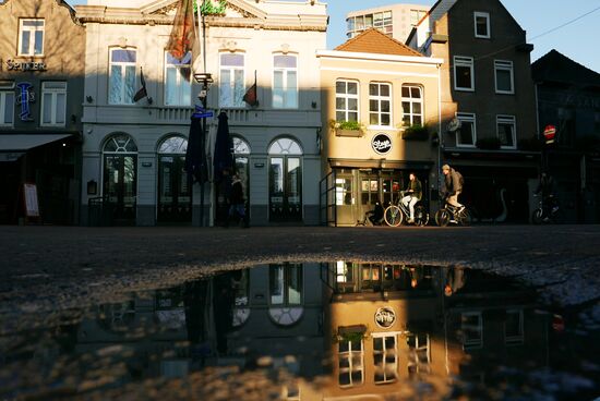 Cities of the world. Eindhoven