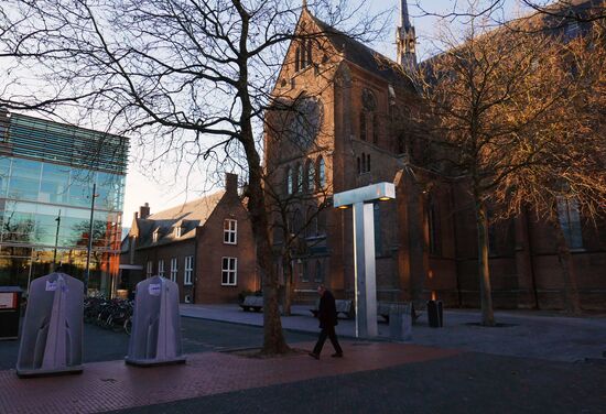 Cities of the world. Eindhoven