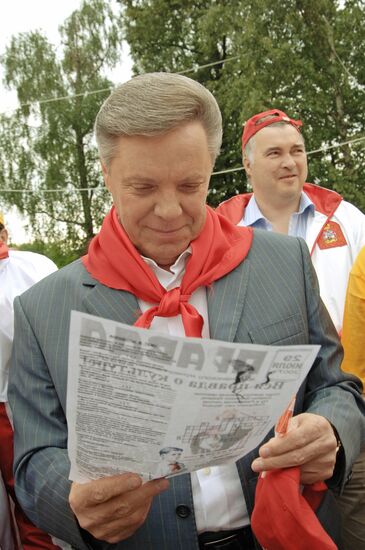 Boris Gromov at "Crane Gatherings - 2007"