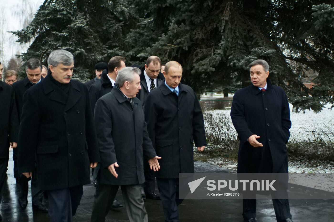 Vladimir Putin and Boris Gromov in Kolomna