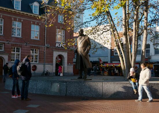 Cities of the world. Eindhoven