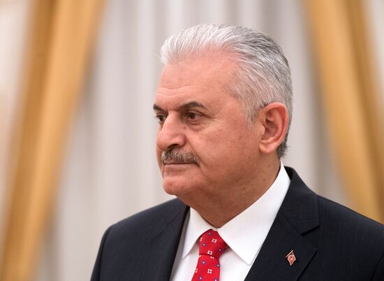 Russian President Vladimir Putin meets with Turkish Prime Minister Binali Yildirim