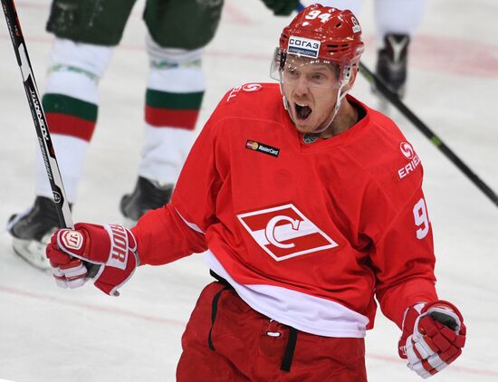 Kontinental Hockey League. Spartak vs. Ak Bars