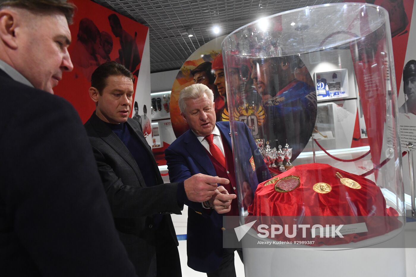 Moscow gala match marks 70th anniversary of Russian ice hockey