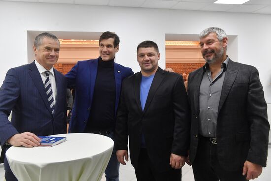 Moscow gala match marks 70th anniversary of Russian ice hockey