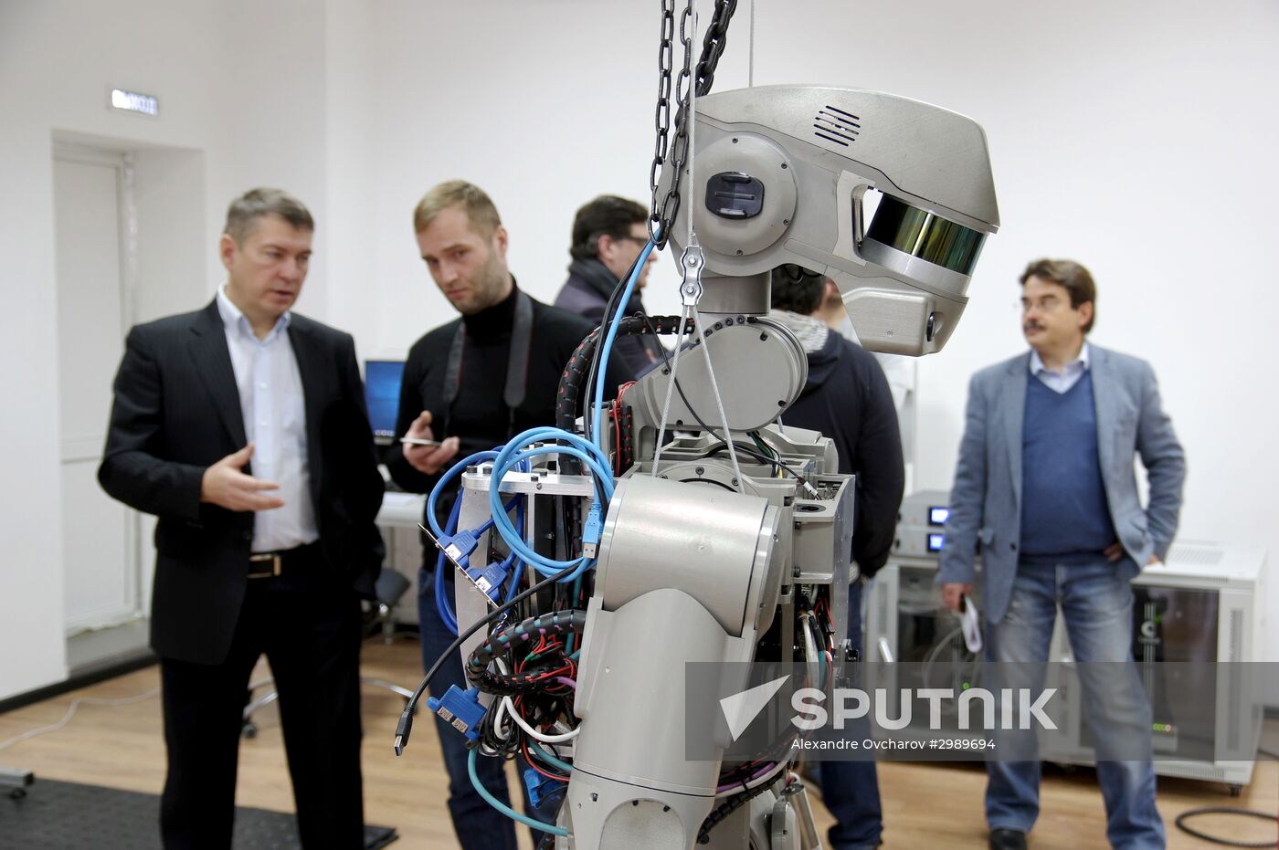 Testing FEDOR antropomorphic rescue robot