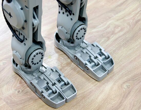 Testing FEDOR antropomorphic rescue robot