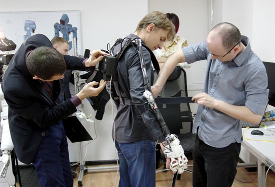 Testing FEDOR antropomorphic rescue robot