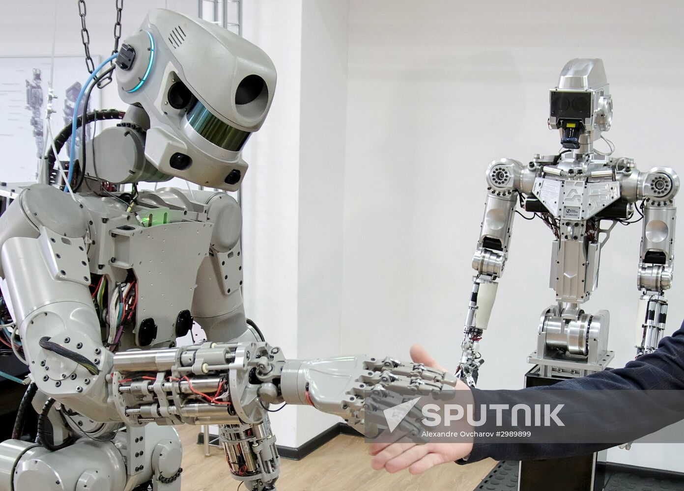 Testing FEDOR antropomorphic rescue robot
