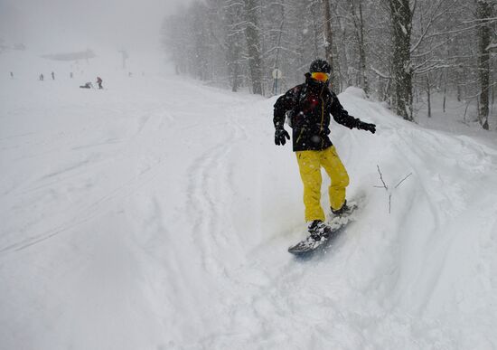 Ski season begins at Gorky Gorod ski resort in Sochi