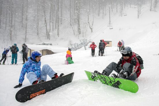 Ski season begins at Gorki Gorod ski resort in Sochi