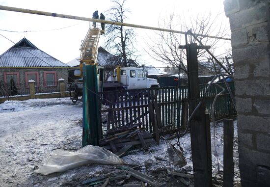 Aftermath of Donetsk district shelling