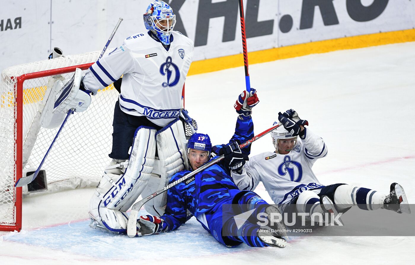 Ice hockey. KHL. SKA vs. Dynamo Moscow