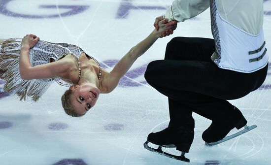 ISU Grand Prix of Figure Skating. Pairs. Short program