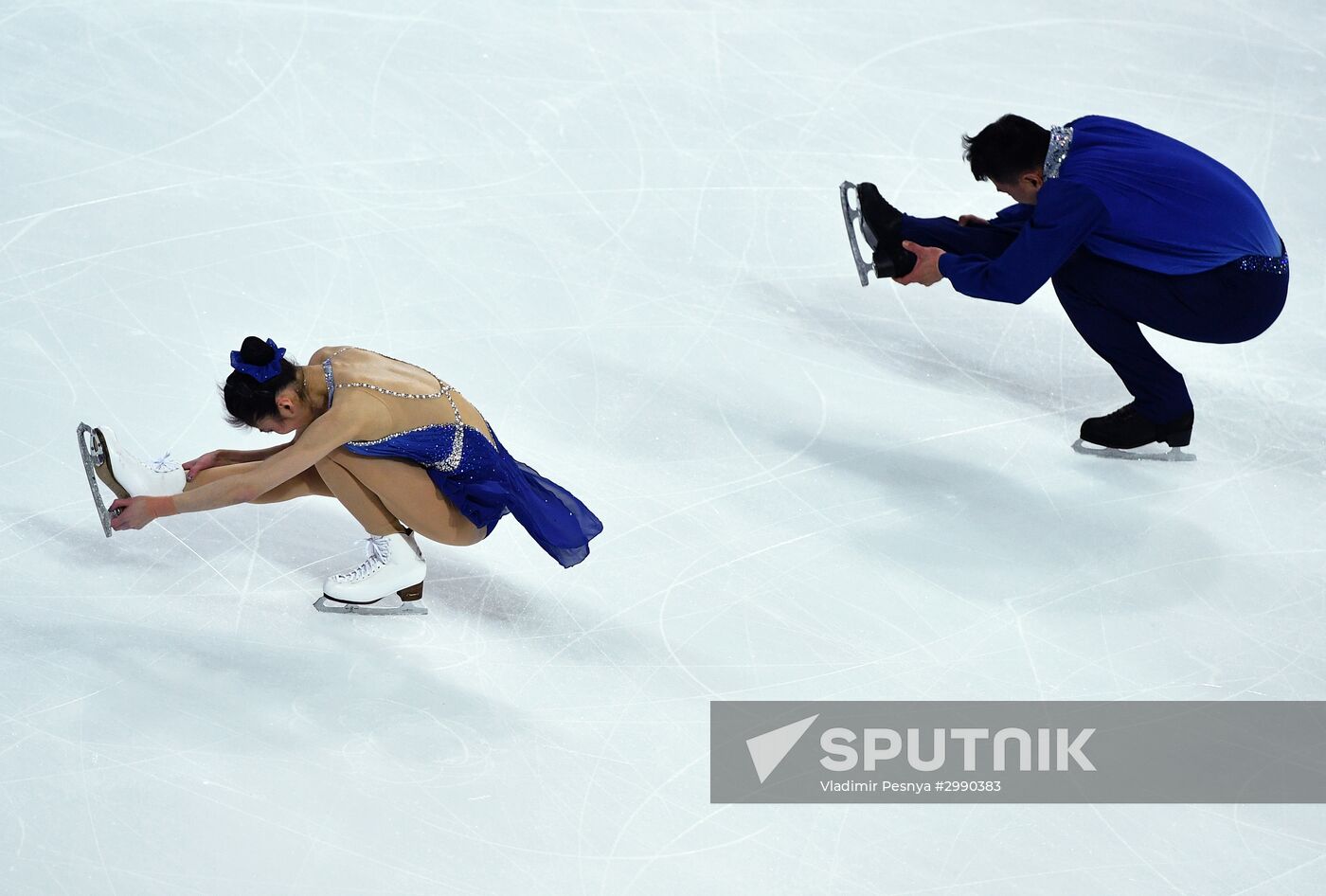 ISU Grand Prix of Figure Skating. Pairs. Short program