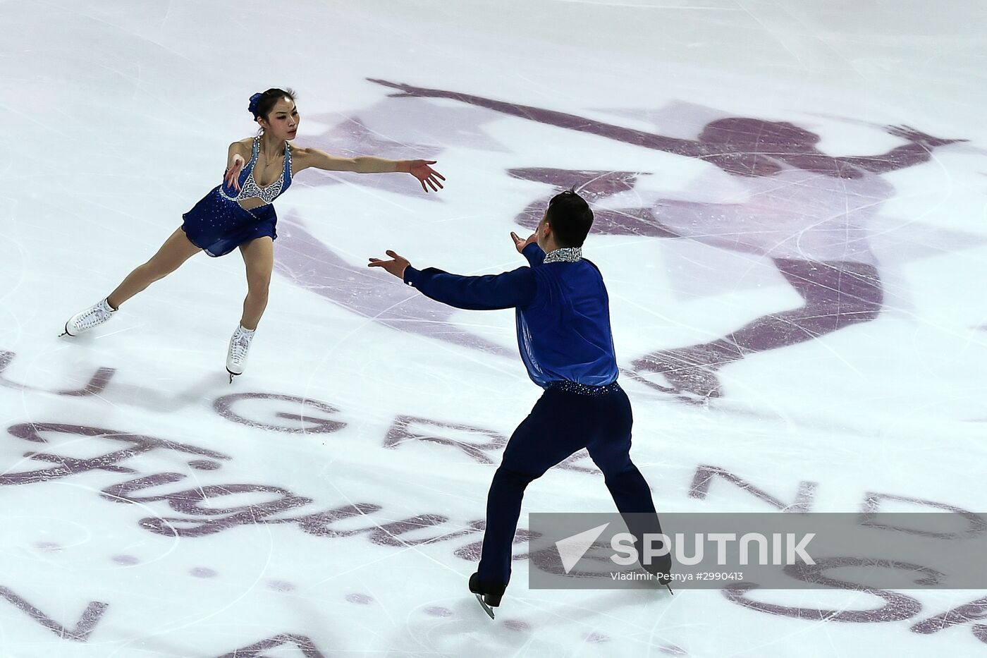 ISU Grand Prix of Figure Skating. Pairs. Short program