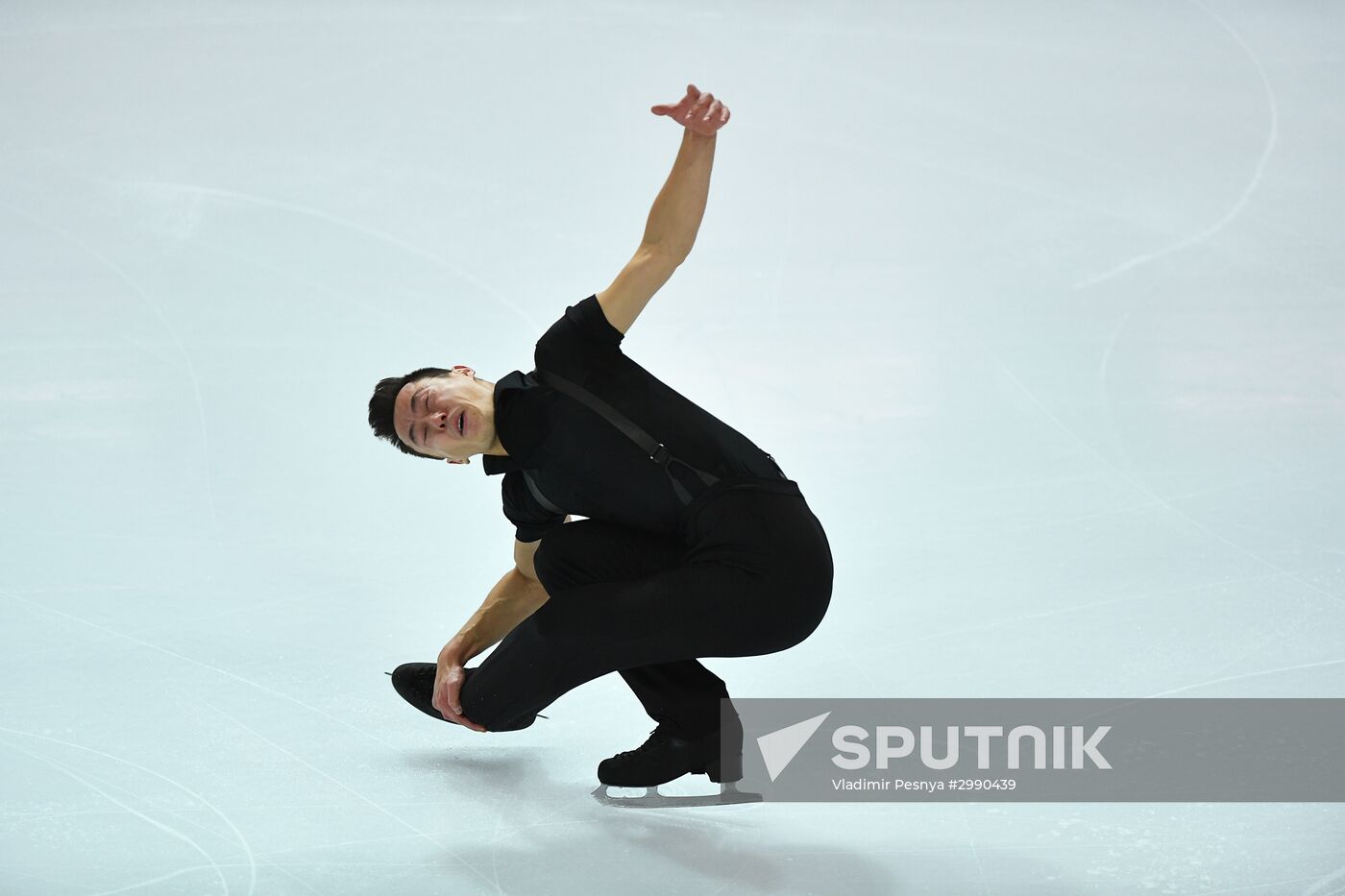 ISU Grand Prix of Figure Skating. Finals. Men. Short program