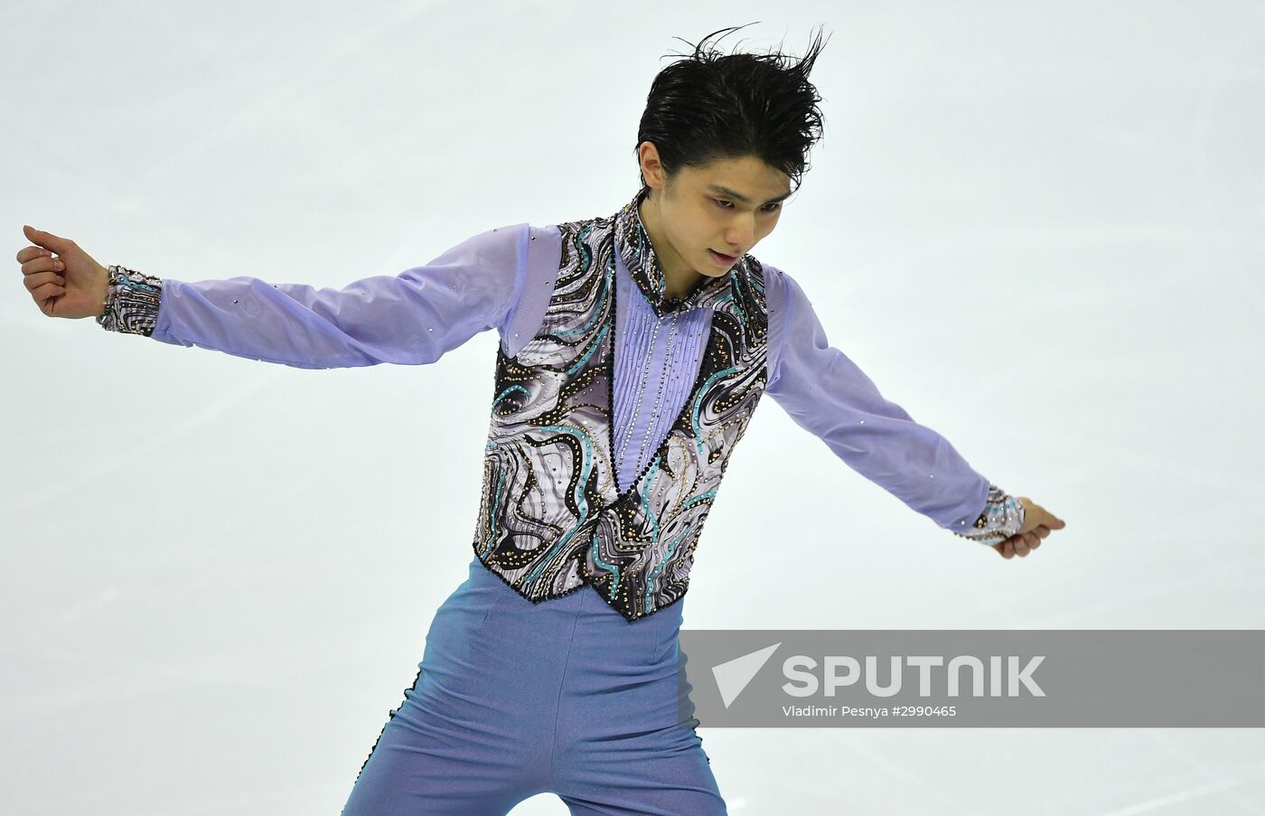 ISU Grand Prix of Figure Skating. Finals. Men. Short program