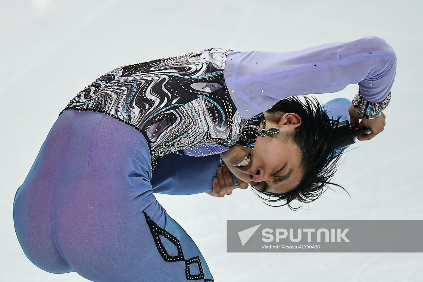 ISU Grand Prix of Figure Skating. Finals. Men. Short program