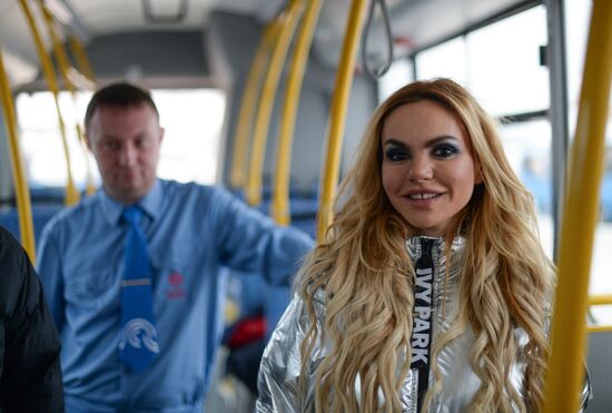 New summer unform for bus drivers presented