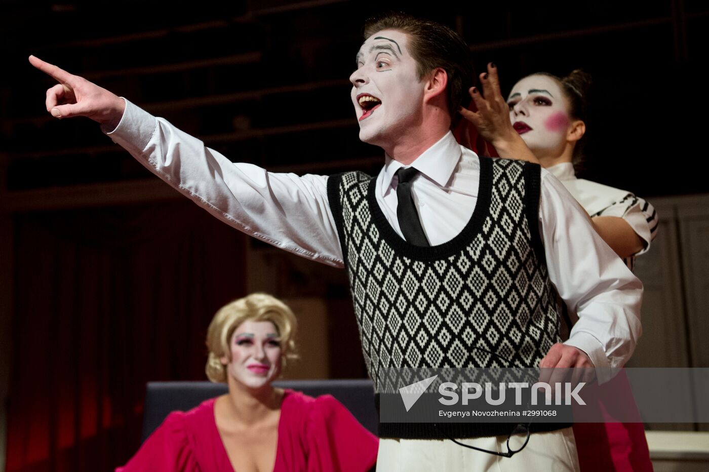 First run of The Dissident show