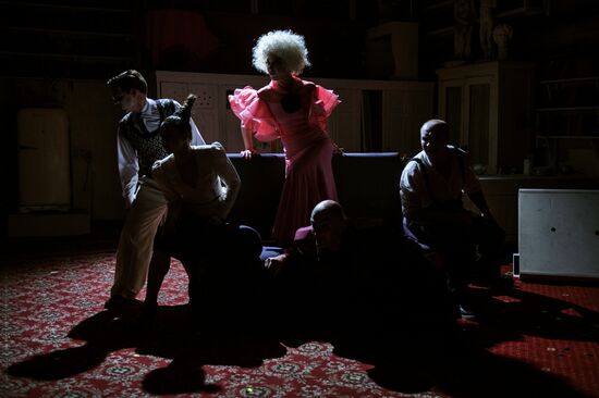 First run of The Dissident show