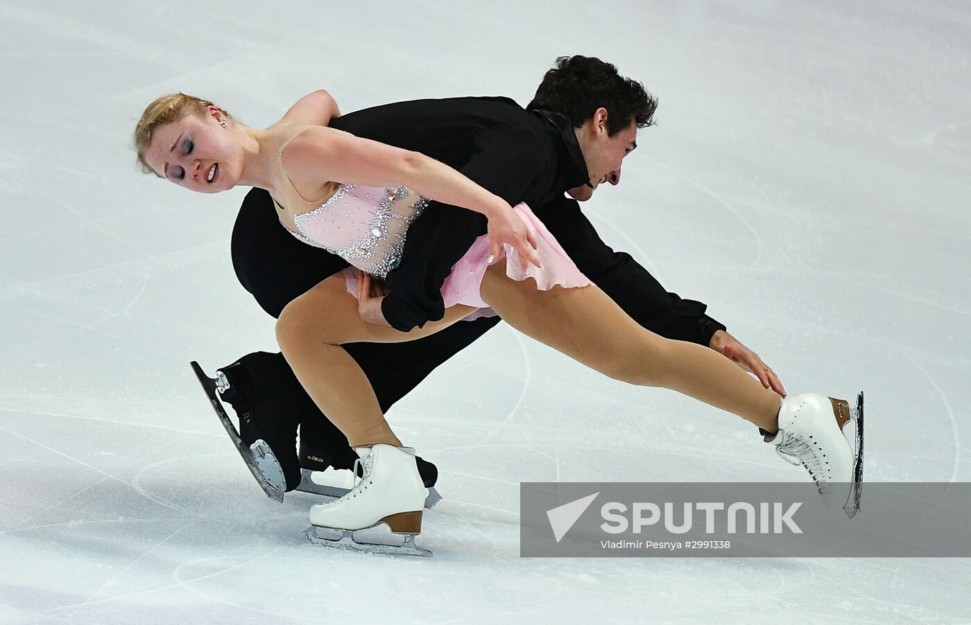 ISU Grand Prix of Figure Skating. Pairs. Free skating